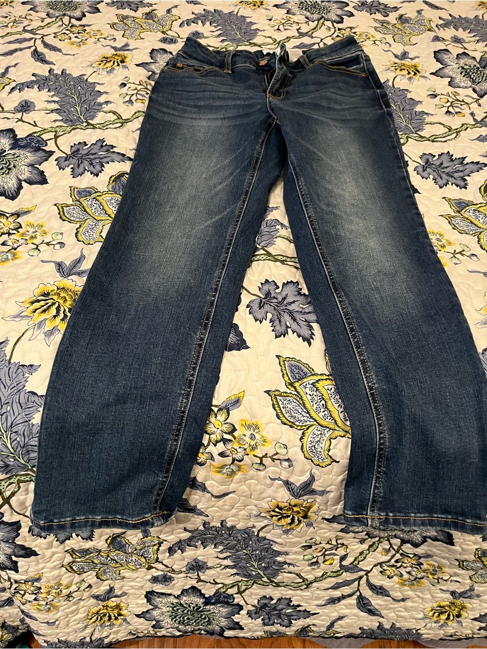 Time and Tru Dark Blue Straight-Leg Women's Jeans